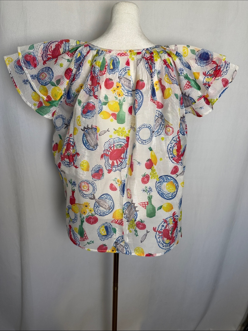 Corey Lynn Calter Festive Feast Blouse Size L Lobster Lemon Flutter Sleeve EUC - Picture 7 of 12